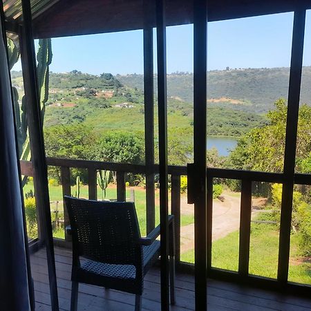 Entendeni Lodge Selfcatering Inanda エクステリア 写真