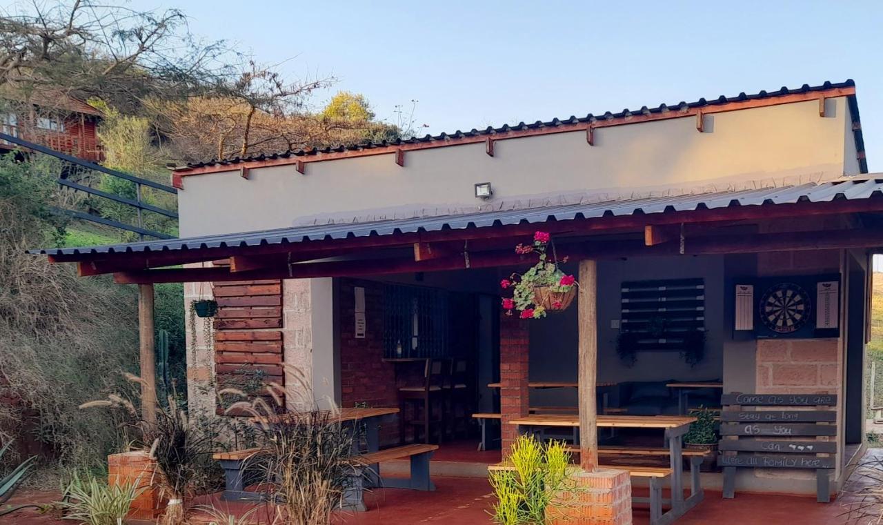 Entendeni Lodge Selfcatering Inanda エクステリア 写真
