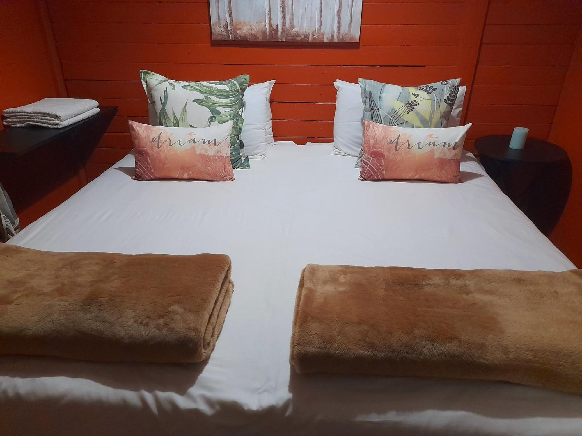 Entendeni Lodge Selfcatering Inanda 部屋 写真